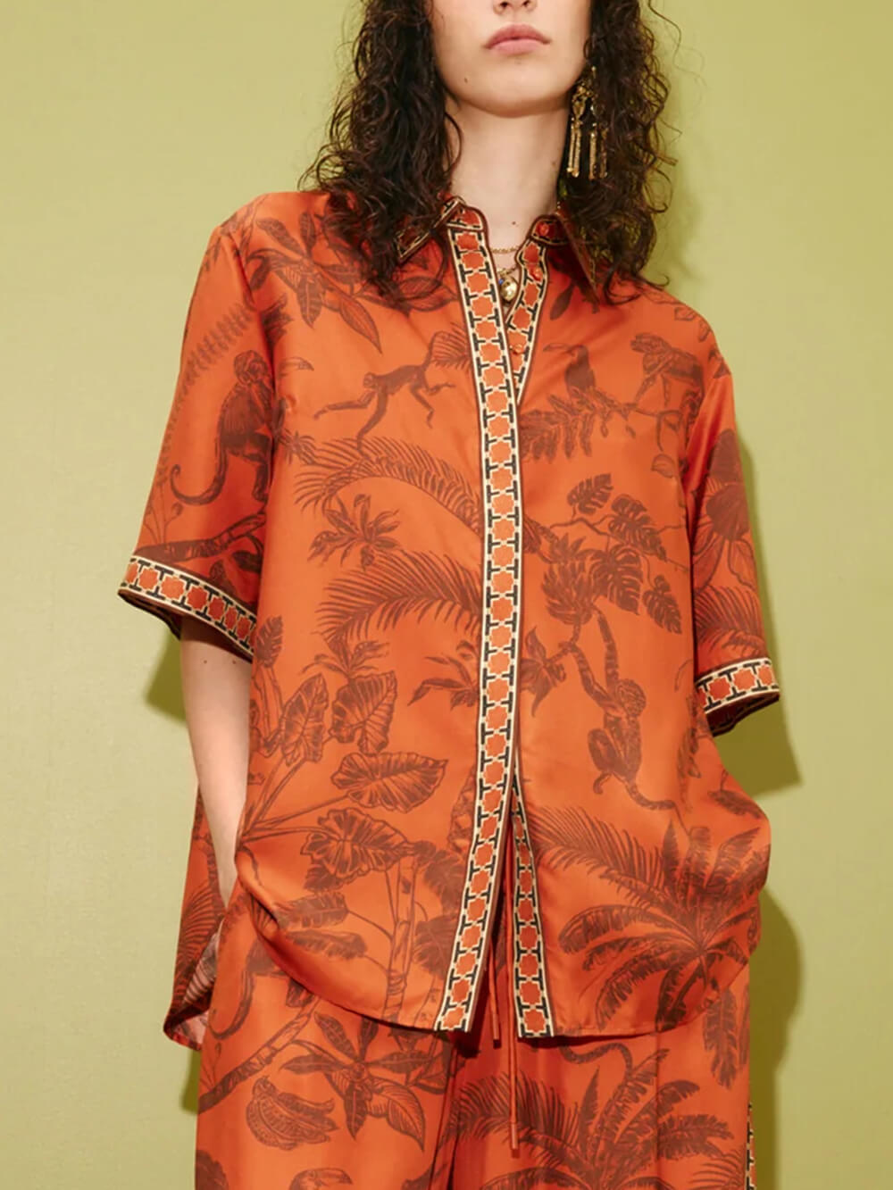 Unique Animal Print Satin Back-Slit Tie Shirt And Elastic-Waist Pocket Wide-Leg Pants Set