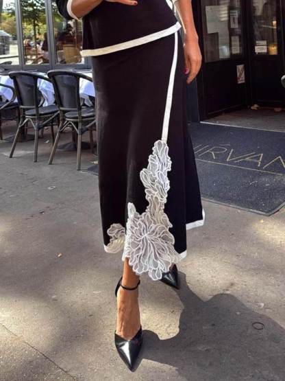 Classic Colorblock Paneled Three-Quarter Sleeves Top