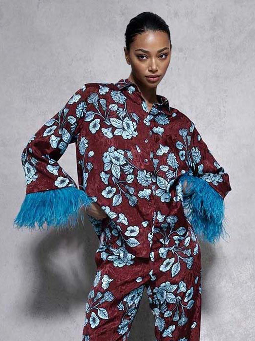 Retro Floral Print Satin Feather Sleeve Shirt