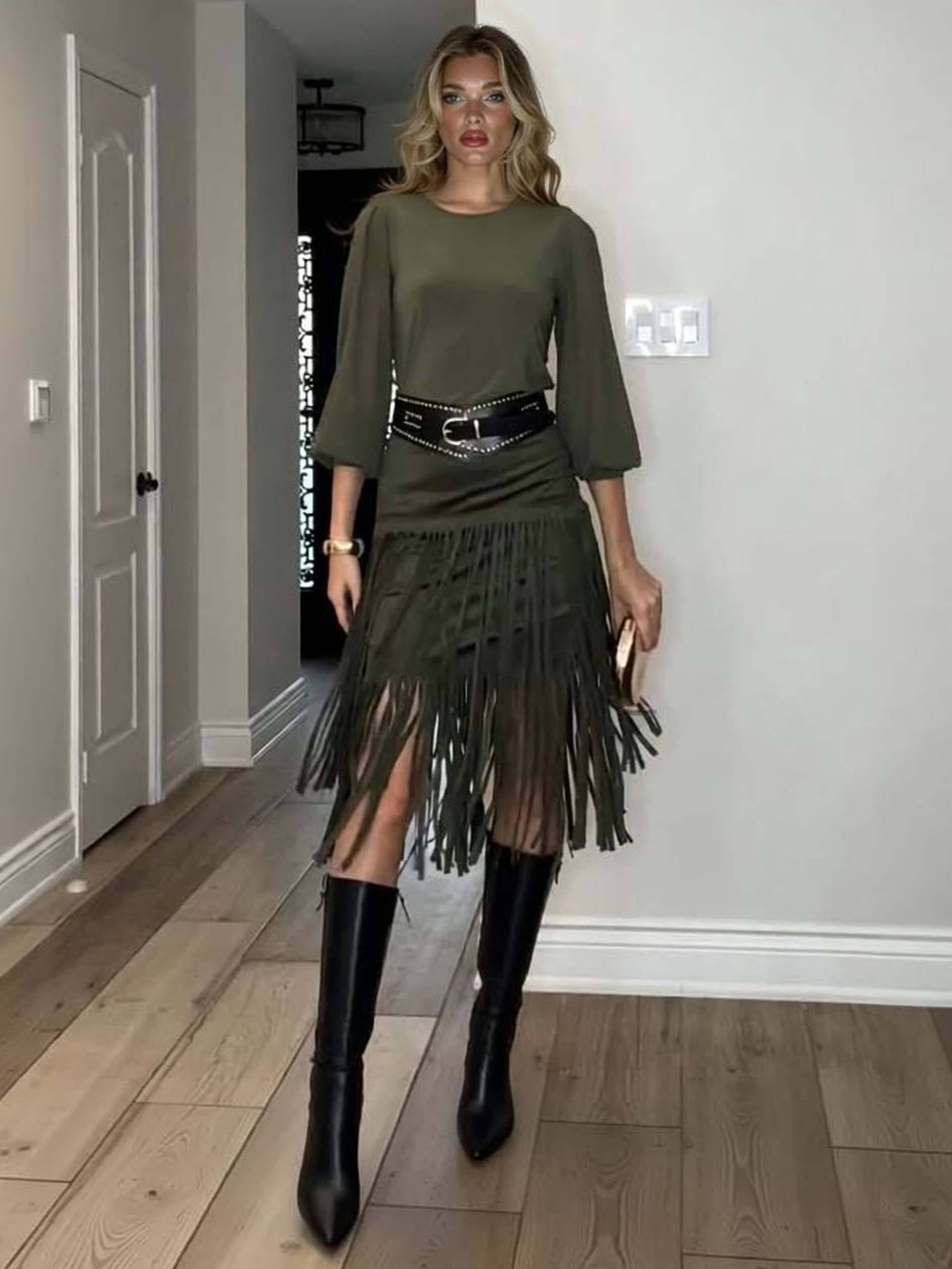 Elegant Bell-Sleeve Solid Knit Top