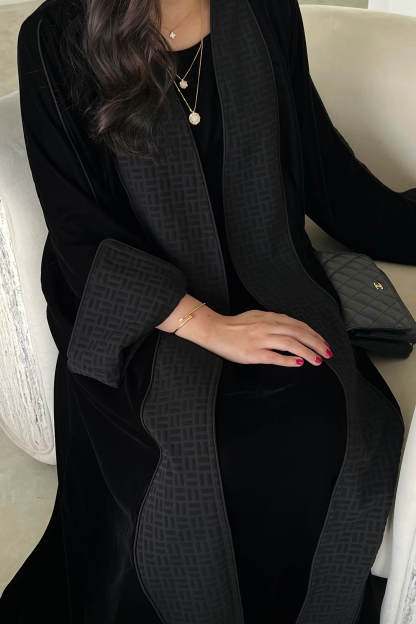 Elegant Black Printed Velvet Robe Cardigan