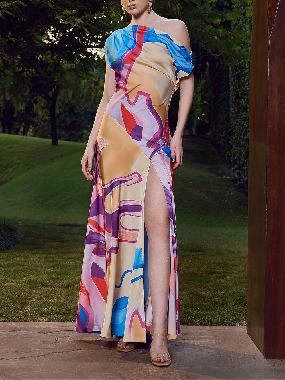 Modern Abstract Print One-Shoulder Side-Slit Maxi Dress