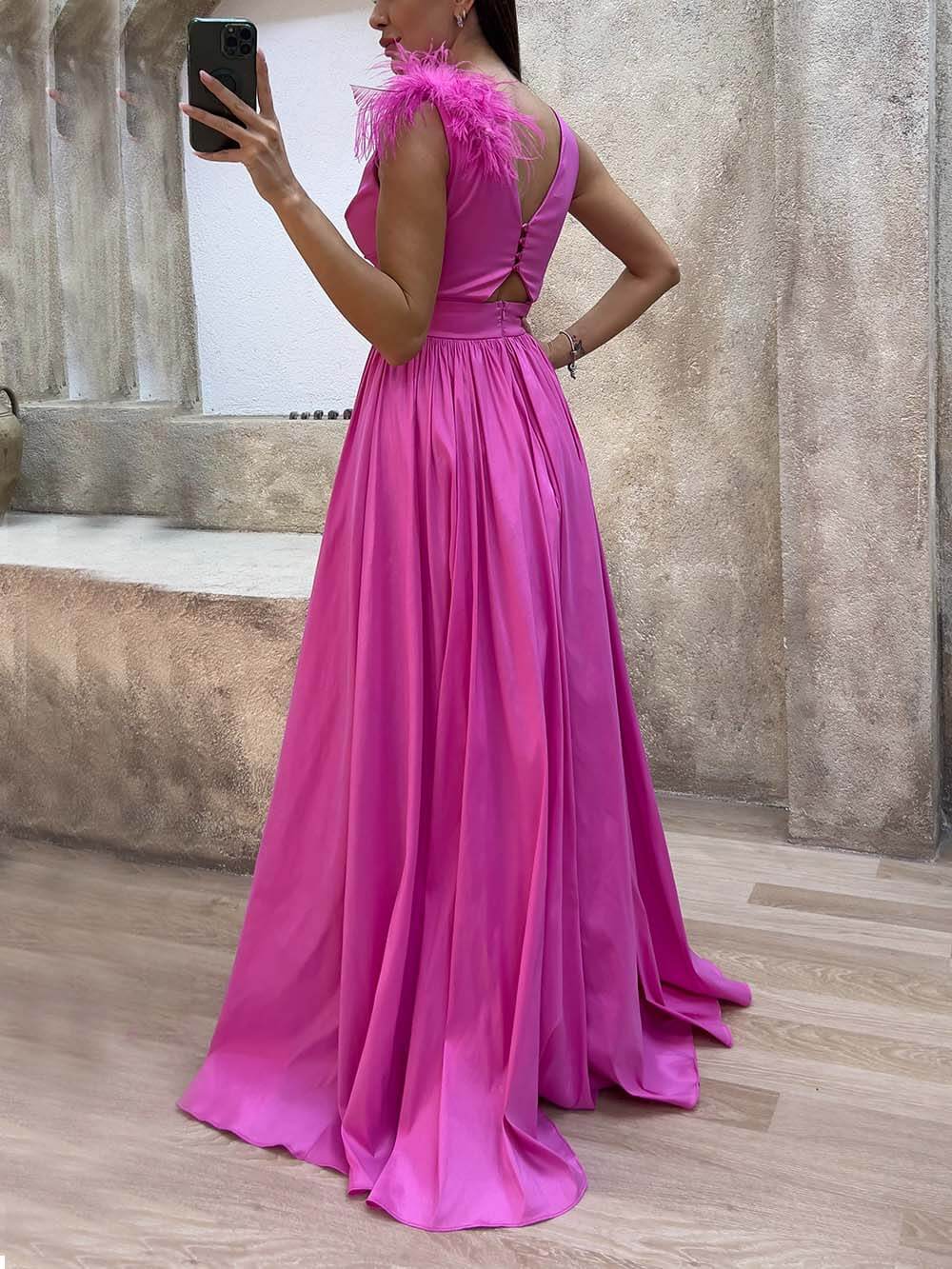 Exquisite Fashionable Waist Detail Feathered Evening Dress