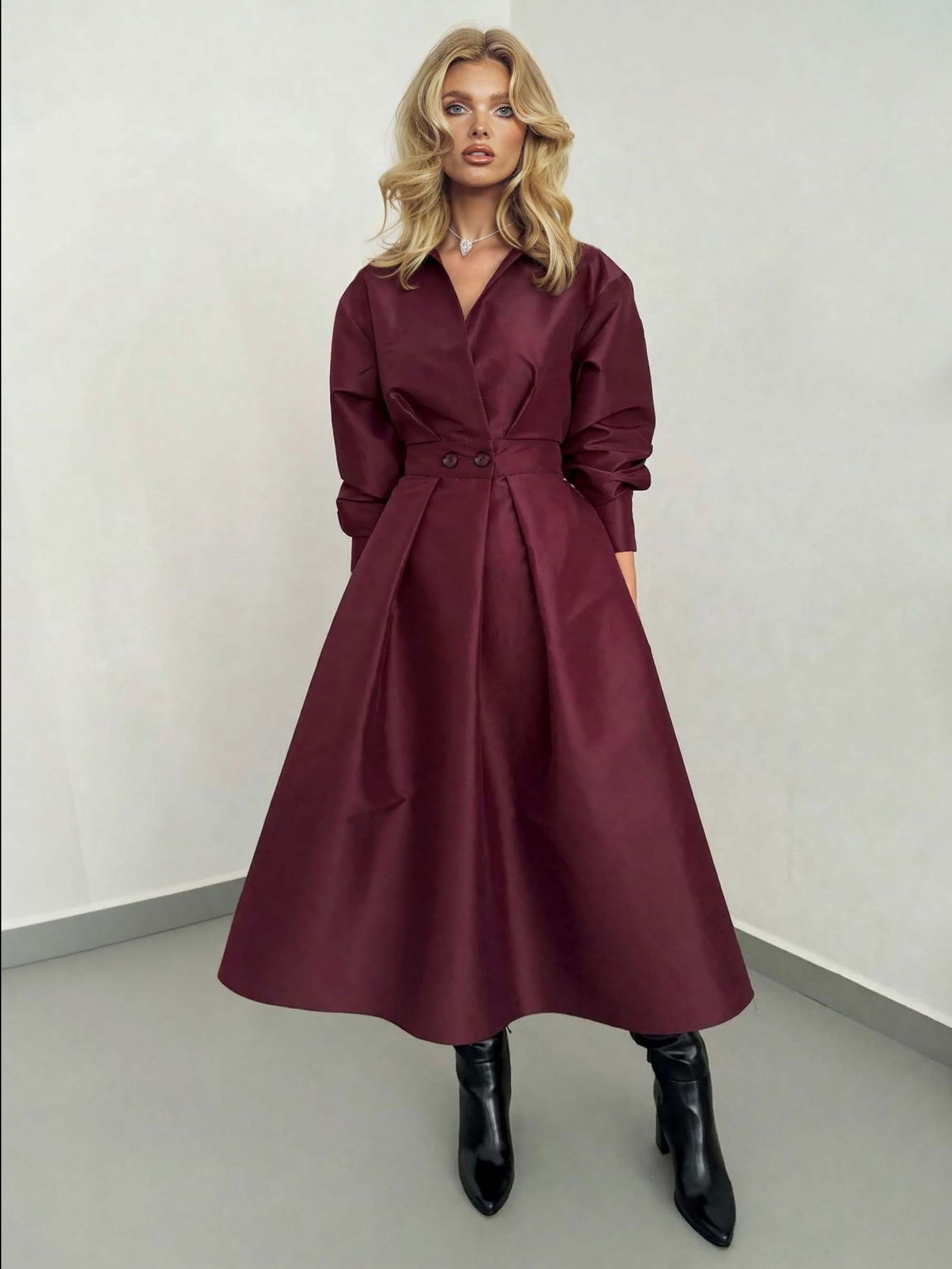 Elegant Collared Long-Sleeve A-Line Midi Dress
