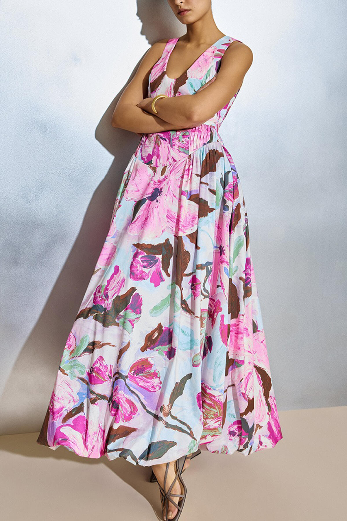 Exquisite Floral Print Pleated Maxi Dress
