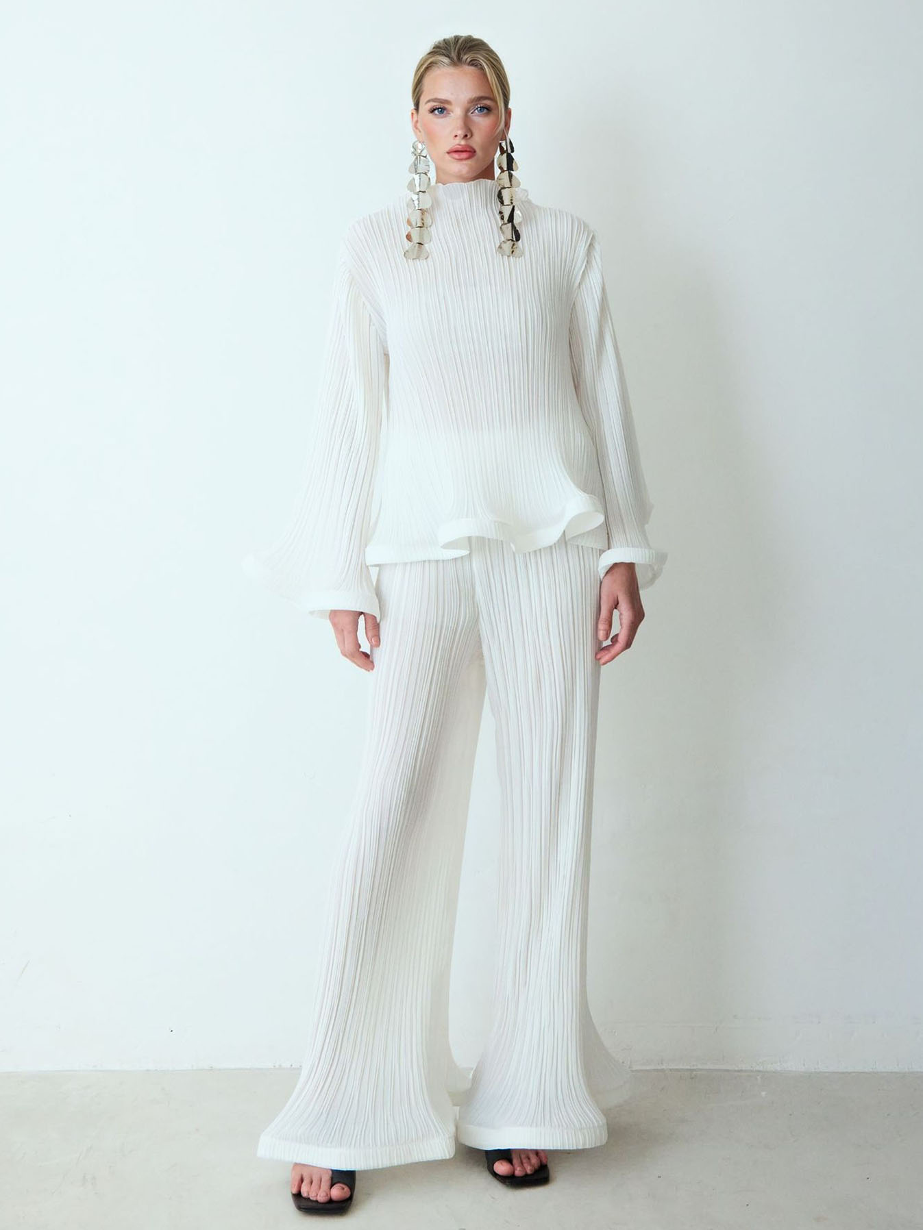 Elegant Ruffled Pleated Long-Sleeve Top