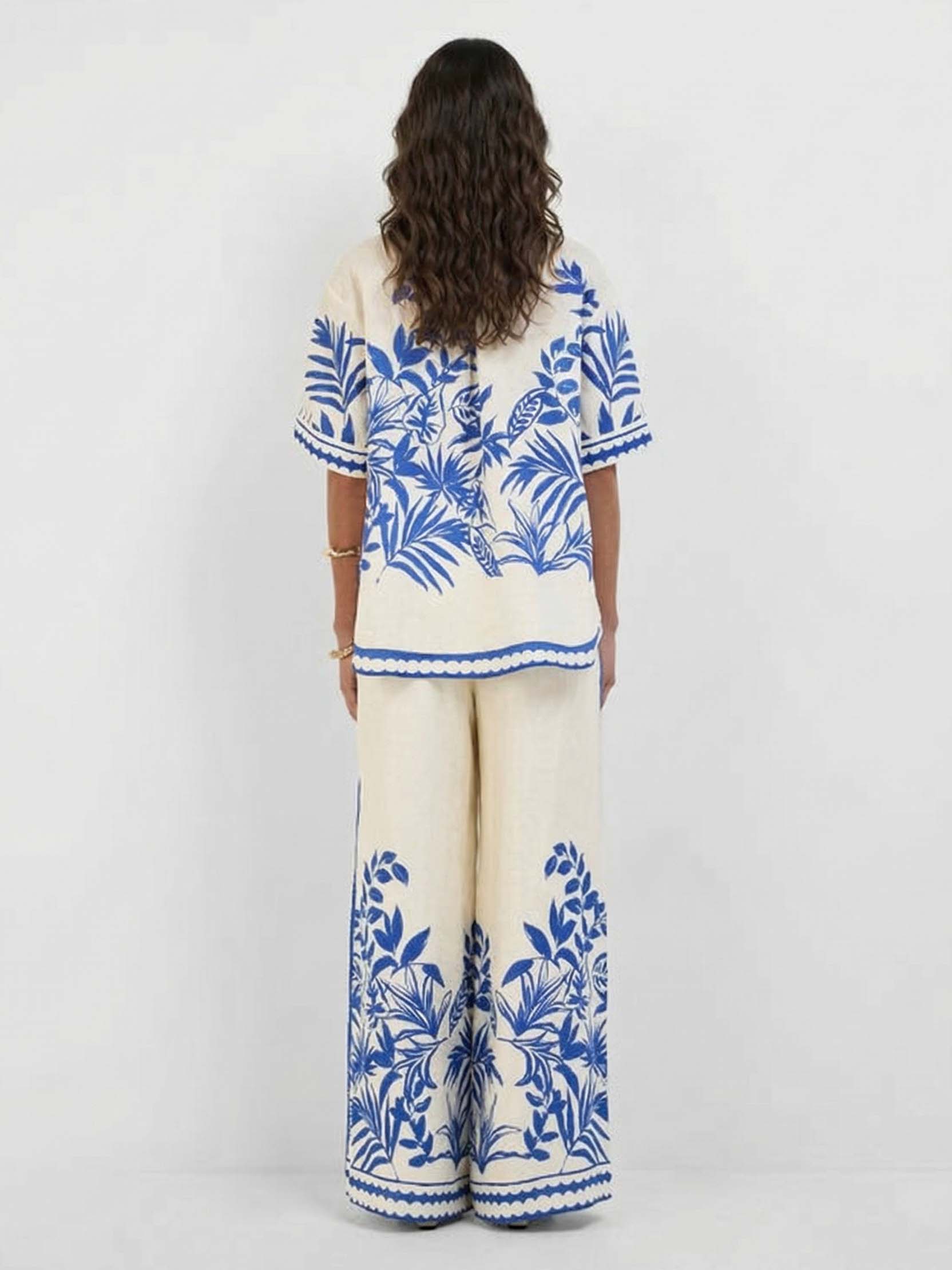 Exquisite Botanical Print Short-Sleeved Shirt