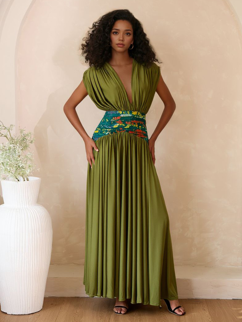 Elegant Deep V-neck Printed Pleated Maxi Dress