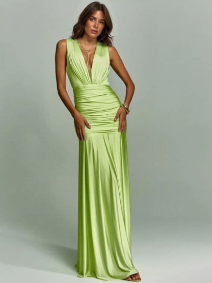 Elegant Sleeveless Pleated Floor-Length Maxi Dress