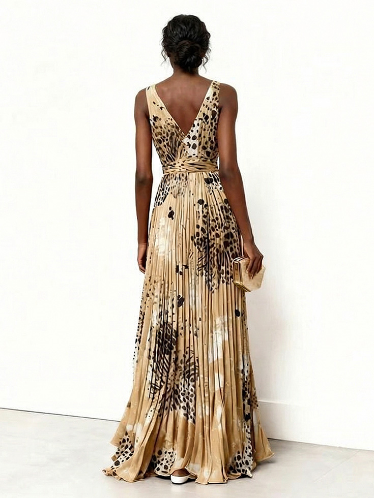 Elegant Sleeveless Pleated Abstract Animal Print Maxi Dress