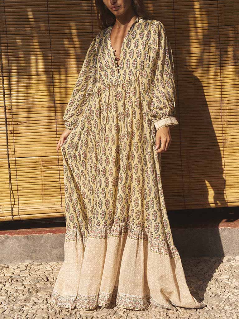 Retro Casual Print V-Neck Tiered Flowing Beach Maxi Dress