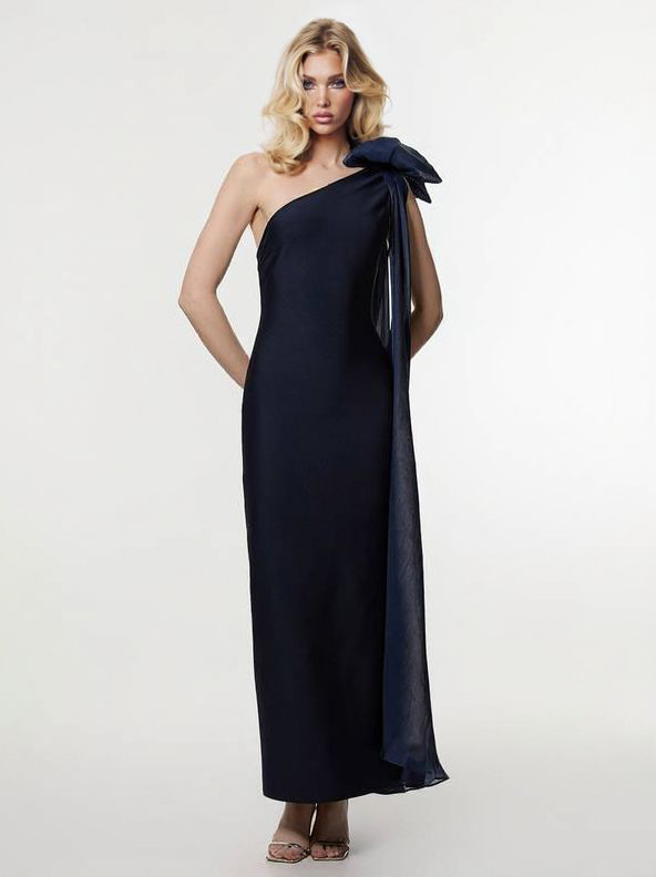 Elegant Tulle Bow Cape One-Shoulder Maxi Dress