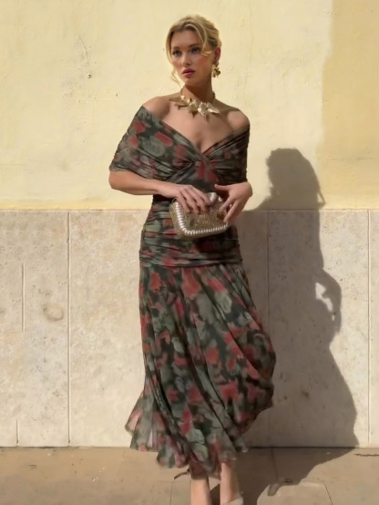 Elegant Mesh Watercolor Print Pleated Maxi Dress