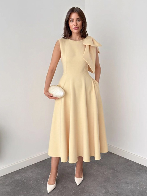 Elegant Sleeveless Bow Detail Slim-Fit Midi Dress