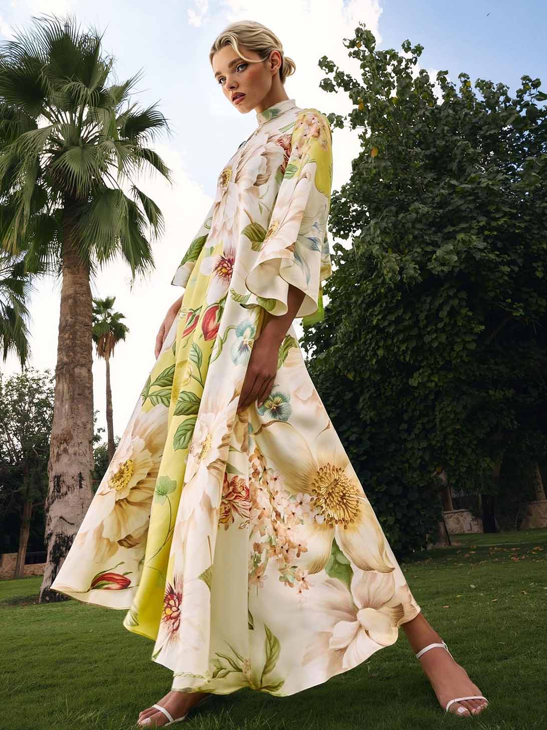 Elegant Floral Print Bell Sleeve Maxi Dress