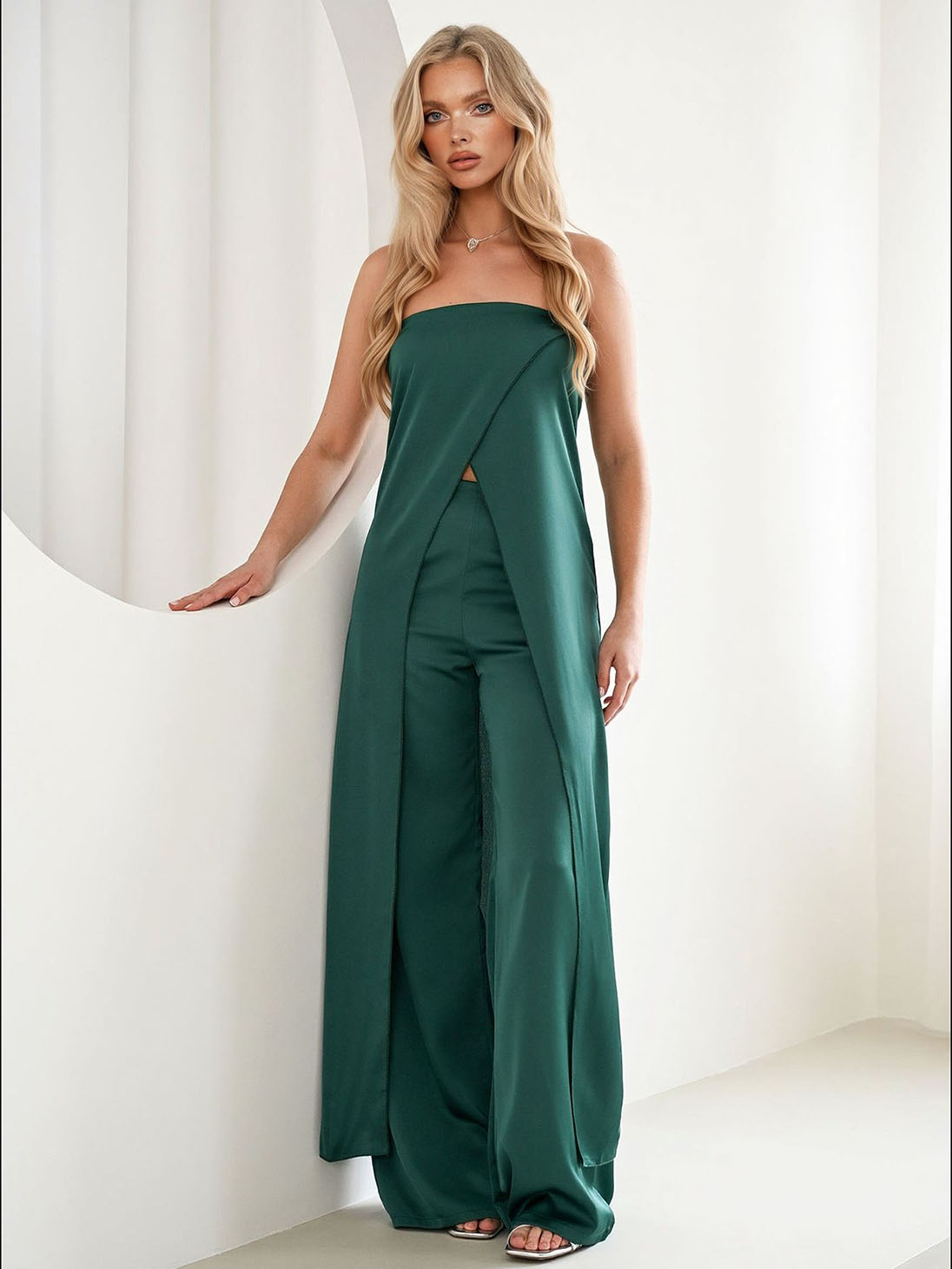 Elegant Strapless Satin Top & Pants Two-Piece Set