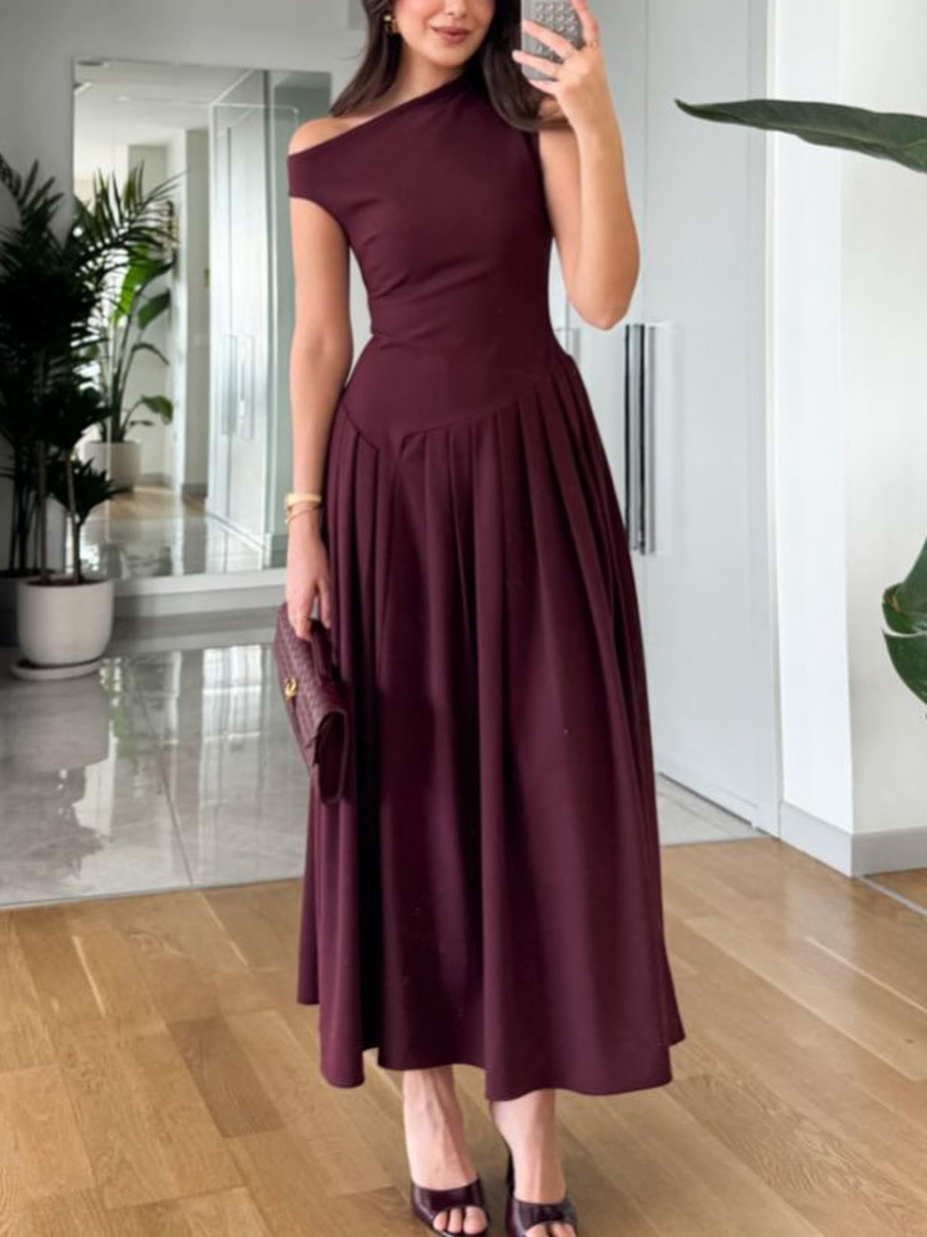 Elegant Off-shoulder Neckline Pleated Maxi Dress