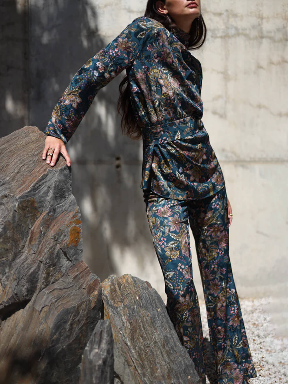 Retro Unique Florentine Print Tie-Waist Top