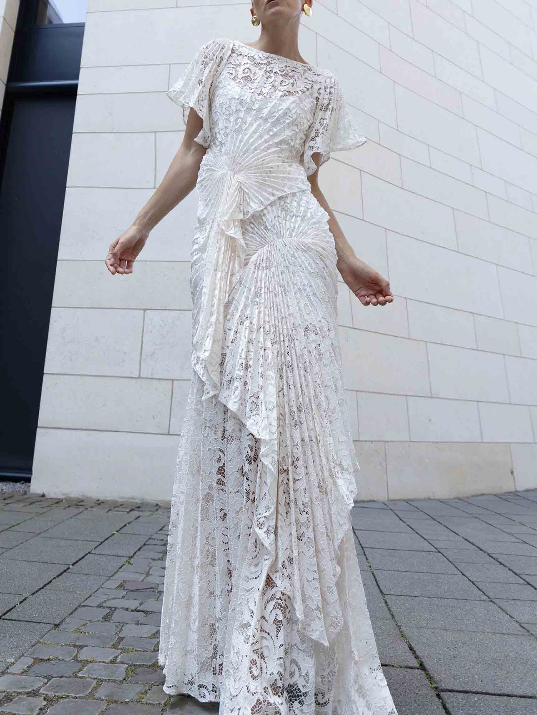 Elegant Lace Ruched Ruffle Party Maxi Dress