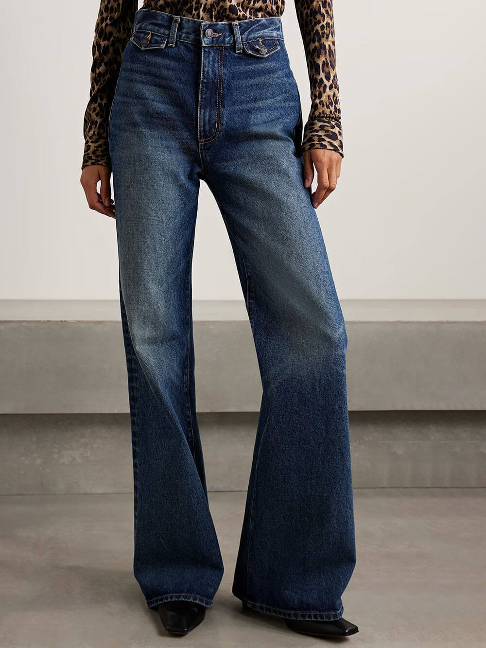 Modern High-Waisted Flare Jeans