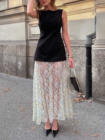 Elegant Sleeveless Structured Black Top