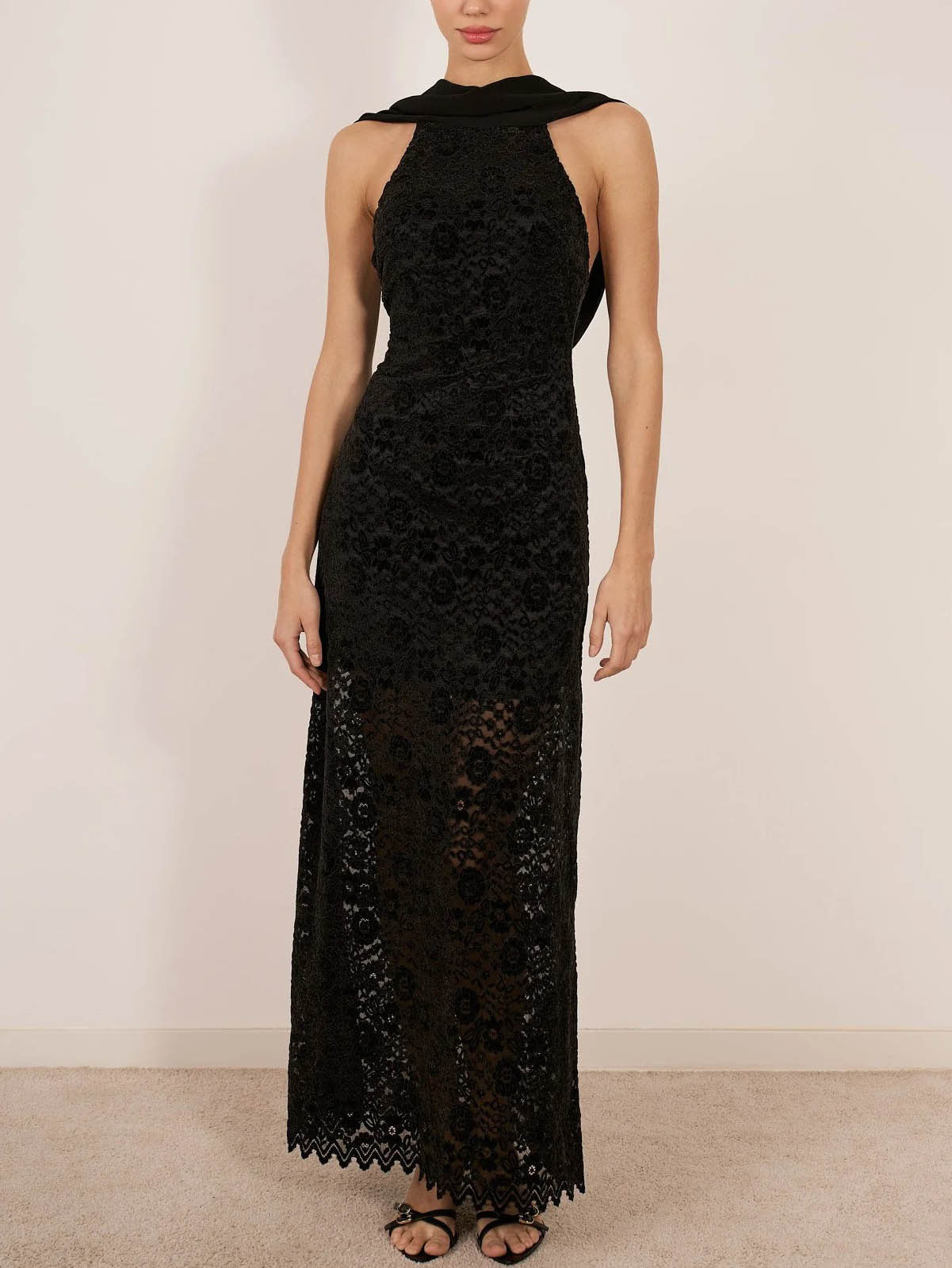 Elegant Backless Sleeveless Lace Bodycon Maxi Dress
