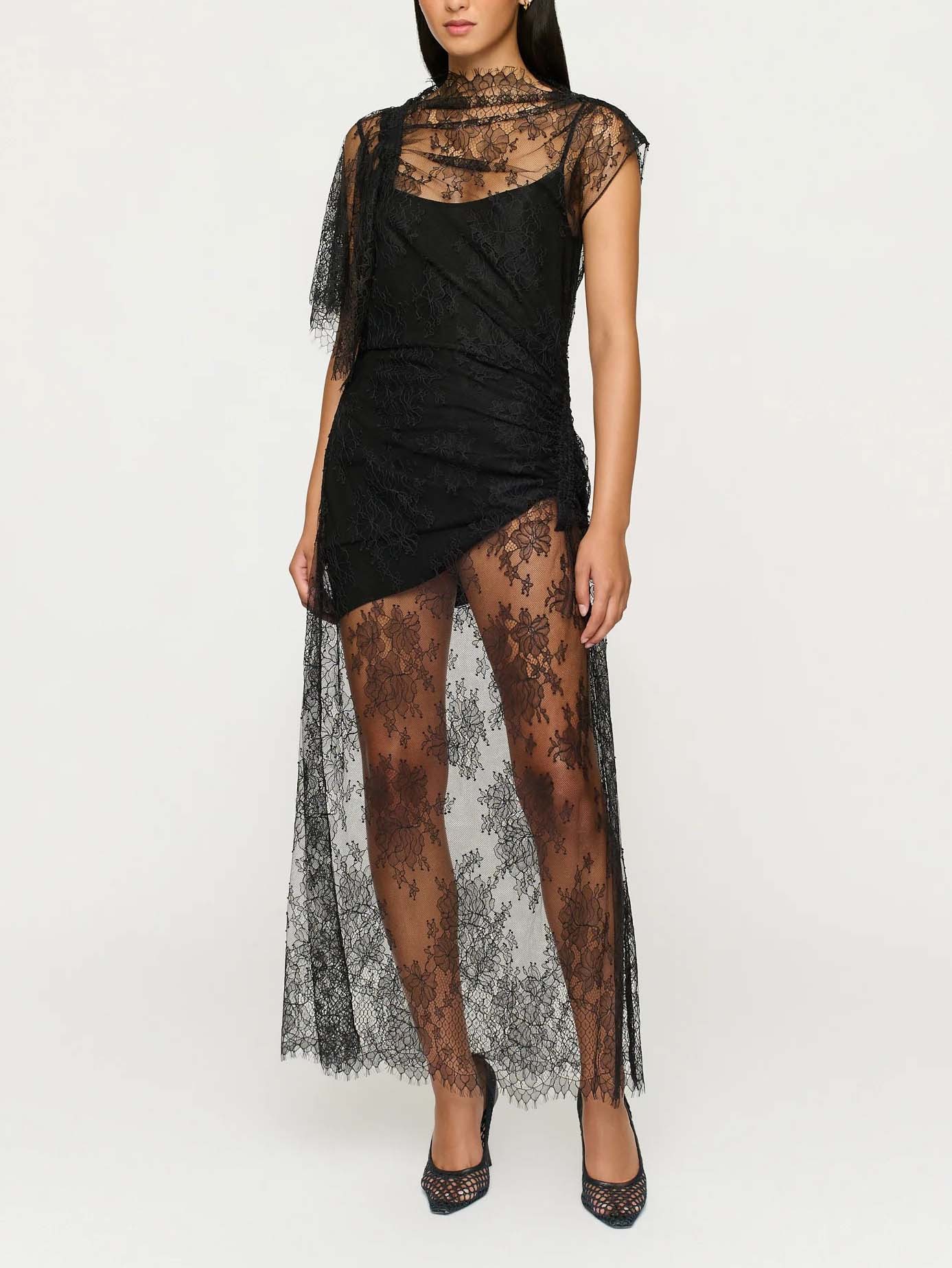 Elegant Lace Irregular Sleeve Maxi Dress