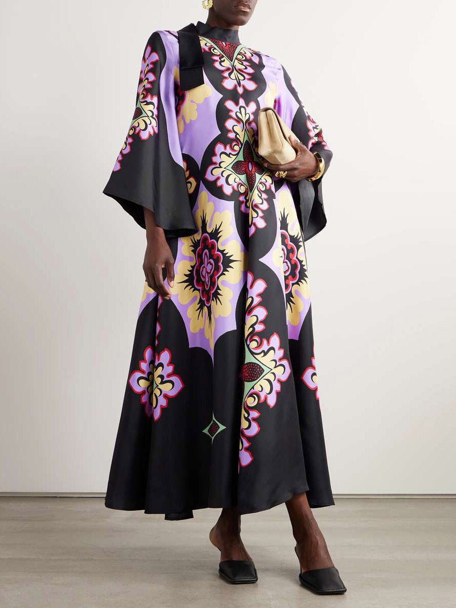 Unique Art Floral Print Bell Sleeve Maxi Dress