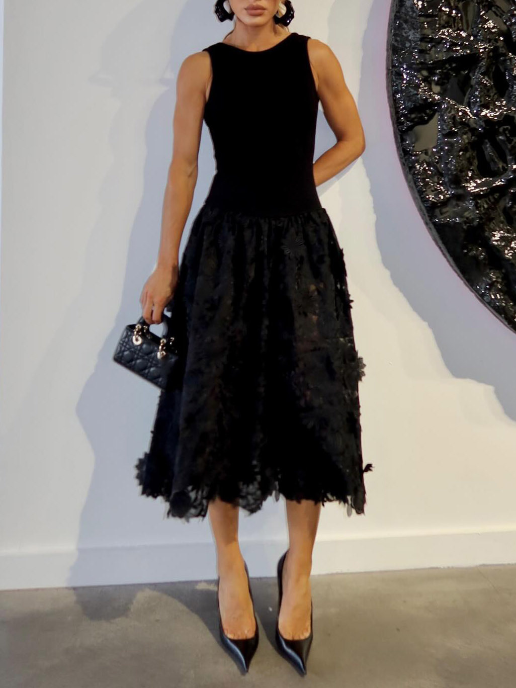 Exquisite Lace Embroidered Sleeveless Midi Dress