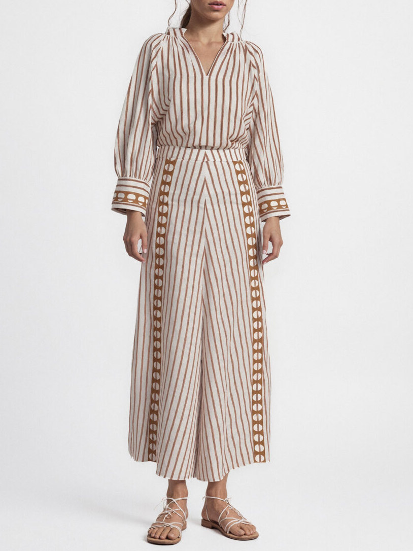 Elegant Striped Long-Sleeve Button-Down Shirt