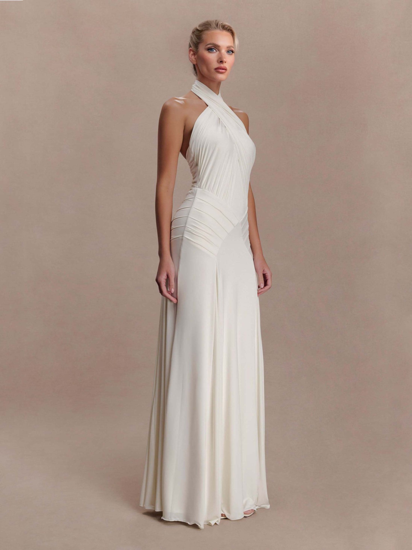 Elegant Pleated Fitted Backless Maxi Dress