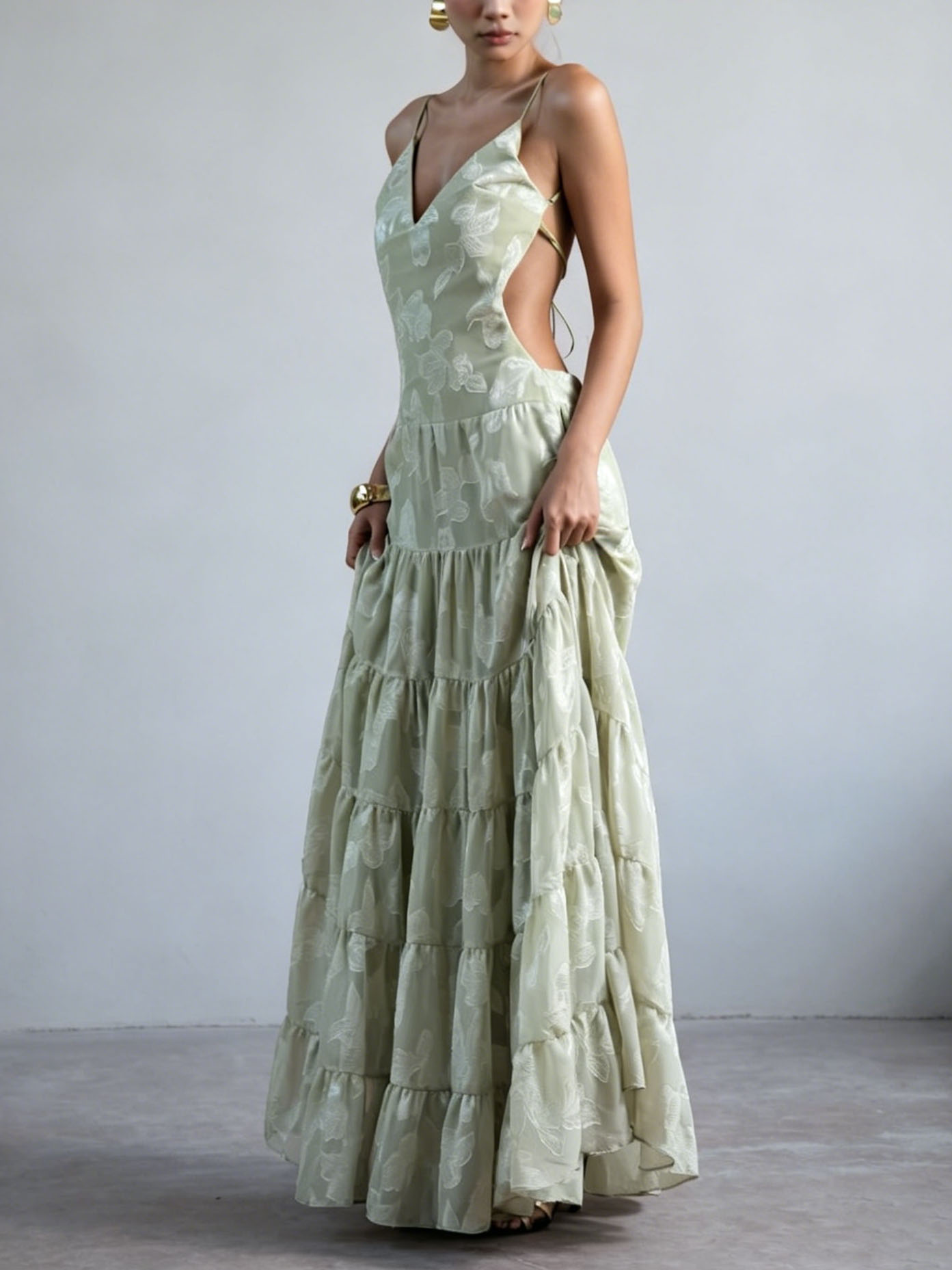 Elegant Floral Jacquard V-Neck Tiered Ruffle Maxi Dress