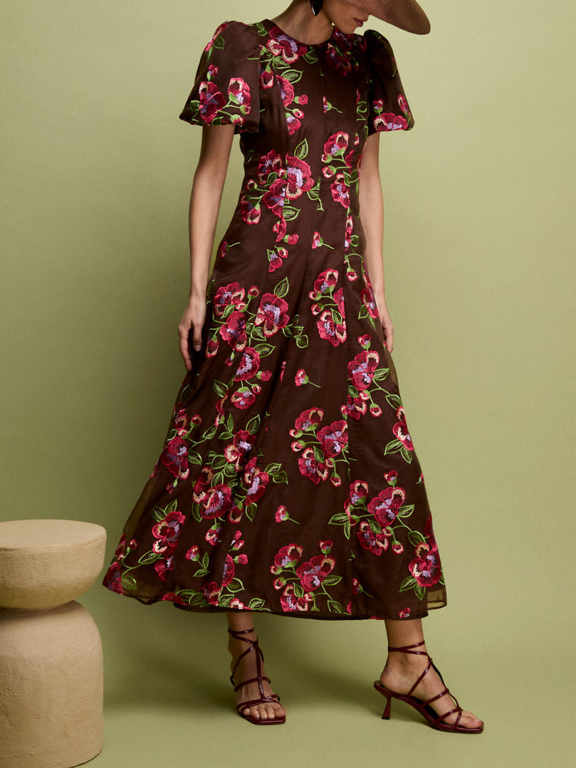 Elegant Floral Embroidered Puff Sleeve Maxi Dress