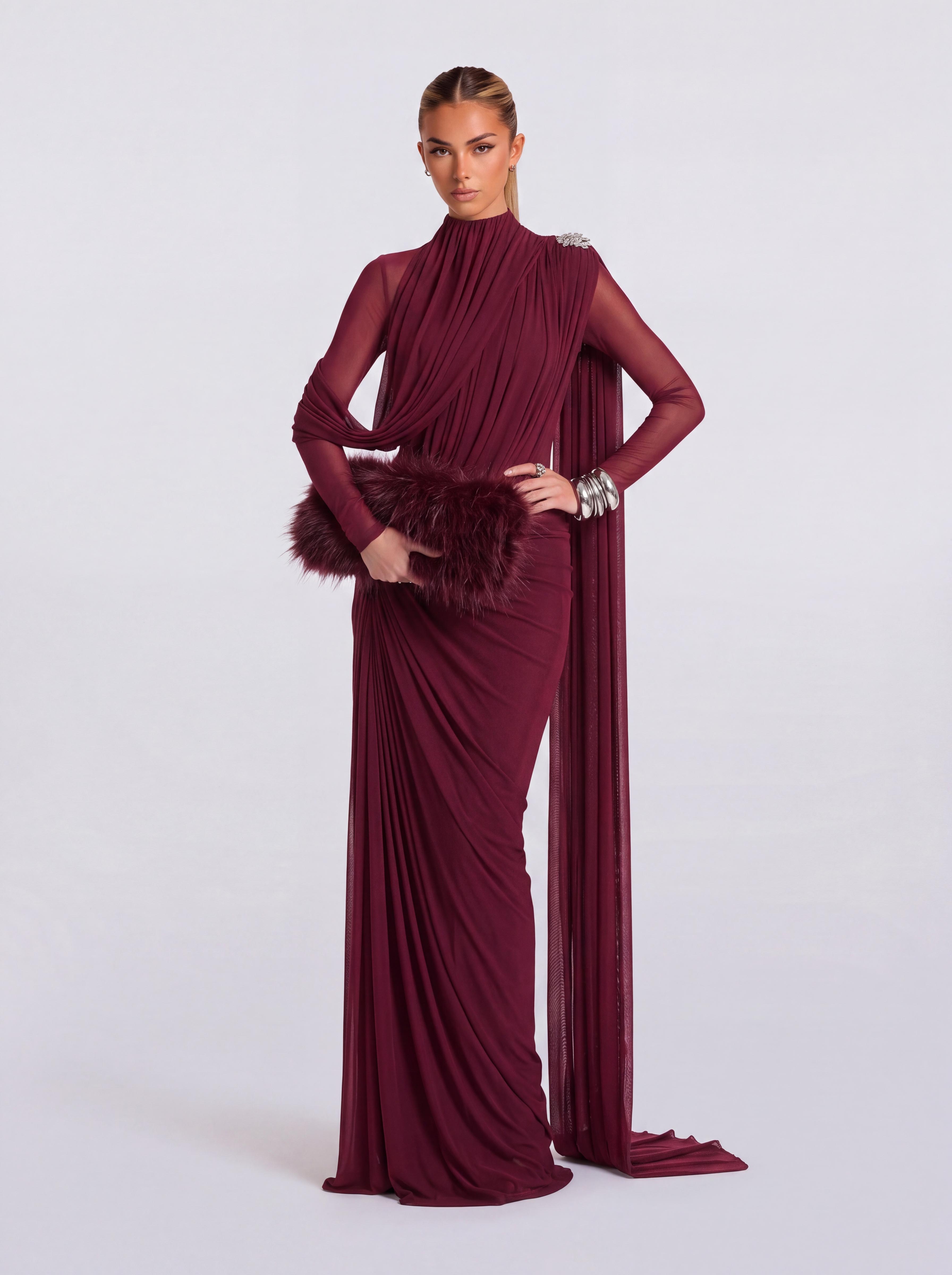 Asymmetric Cross-Draped Small High-Neck Long Gown Side-Mopping Strap