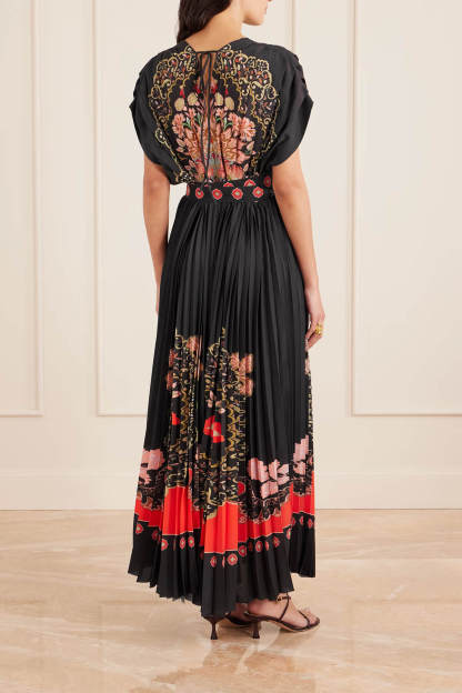 Exquisite Tie-Up Pleated Printed Crepe Maxi Dress