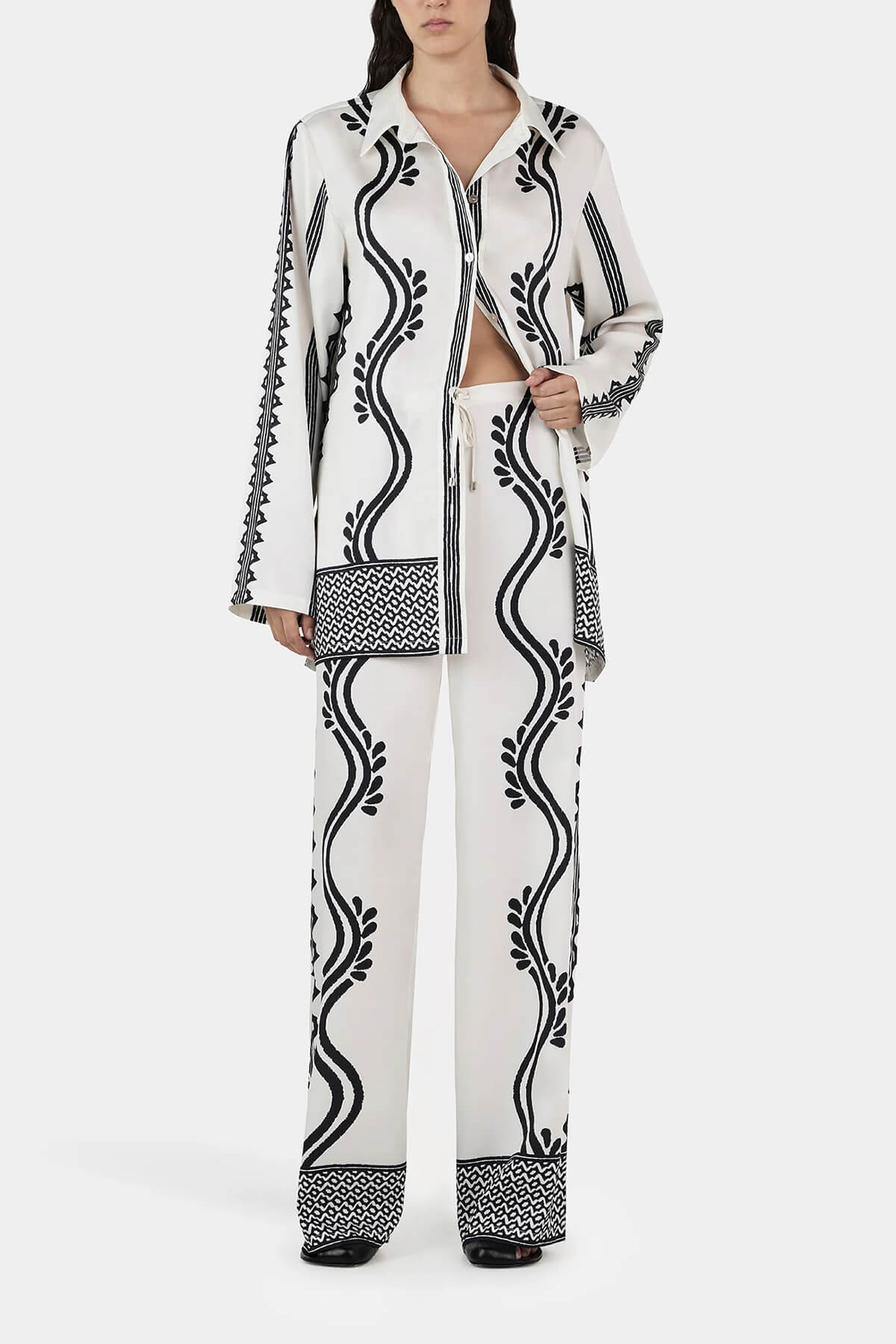 Retro Geometric Wave Print Loose Button-Down Shirt