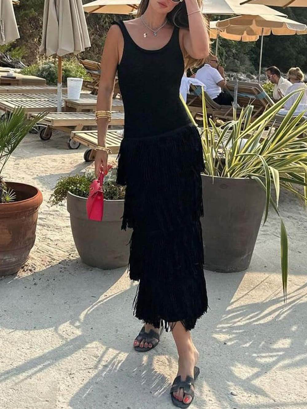 Elegant Solid Color Sleeveless Slim Fit Fringed Hem Knitted Maxi Dress