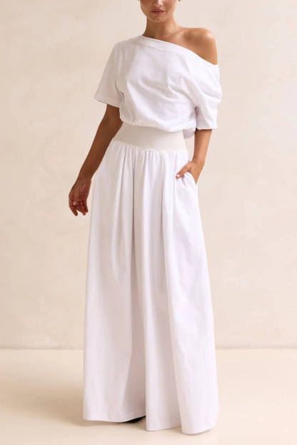 Exquisite Off-Shoulder Pleated Side Pocket A-Line Maxi Dress