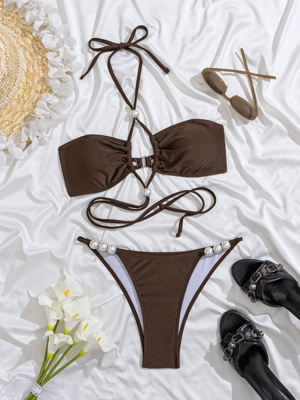 Beach Solid Color Pearl Embellished Bikini Set