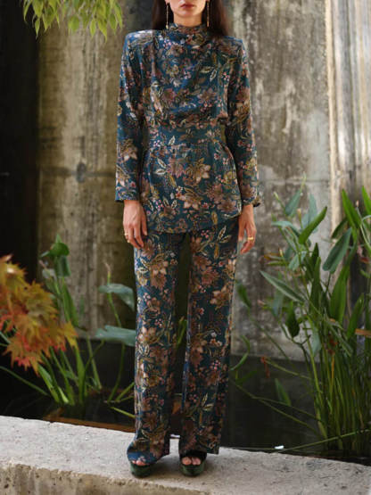 Retro Unique Florentine Print Tie-Waist Top