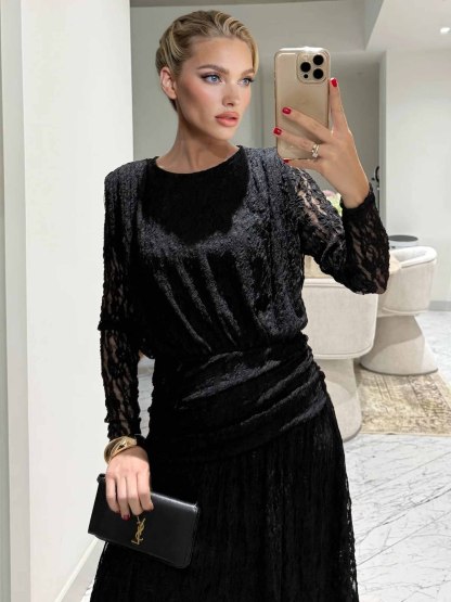 Elegant Long-Sleeve Lace-Textured Maxi Dress