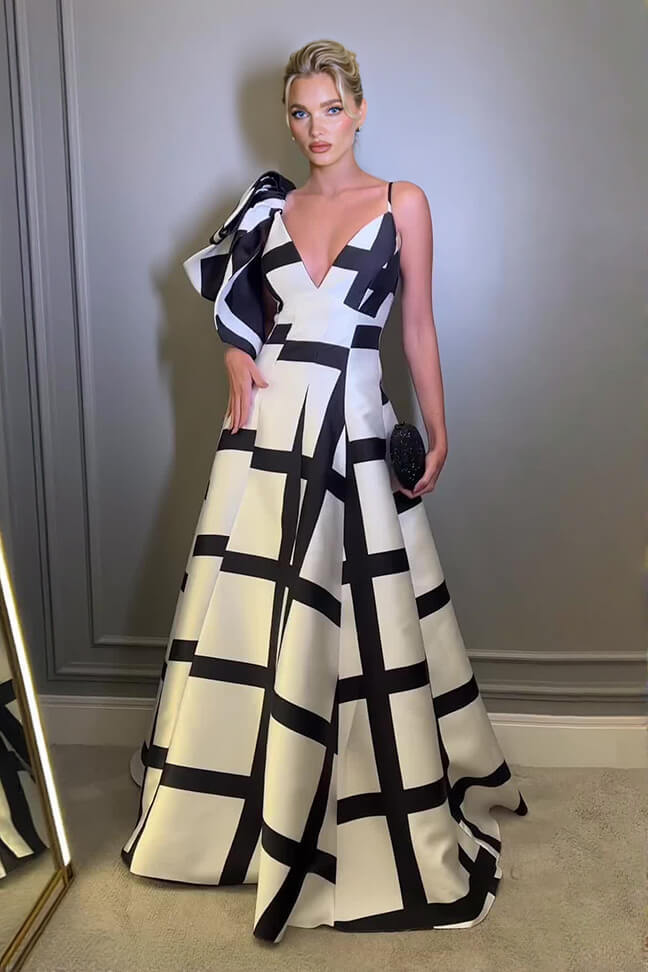 Chic Black And White Colorblock Spaghetti Strap A-Line Party Maxi Dress