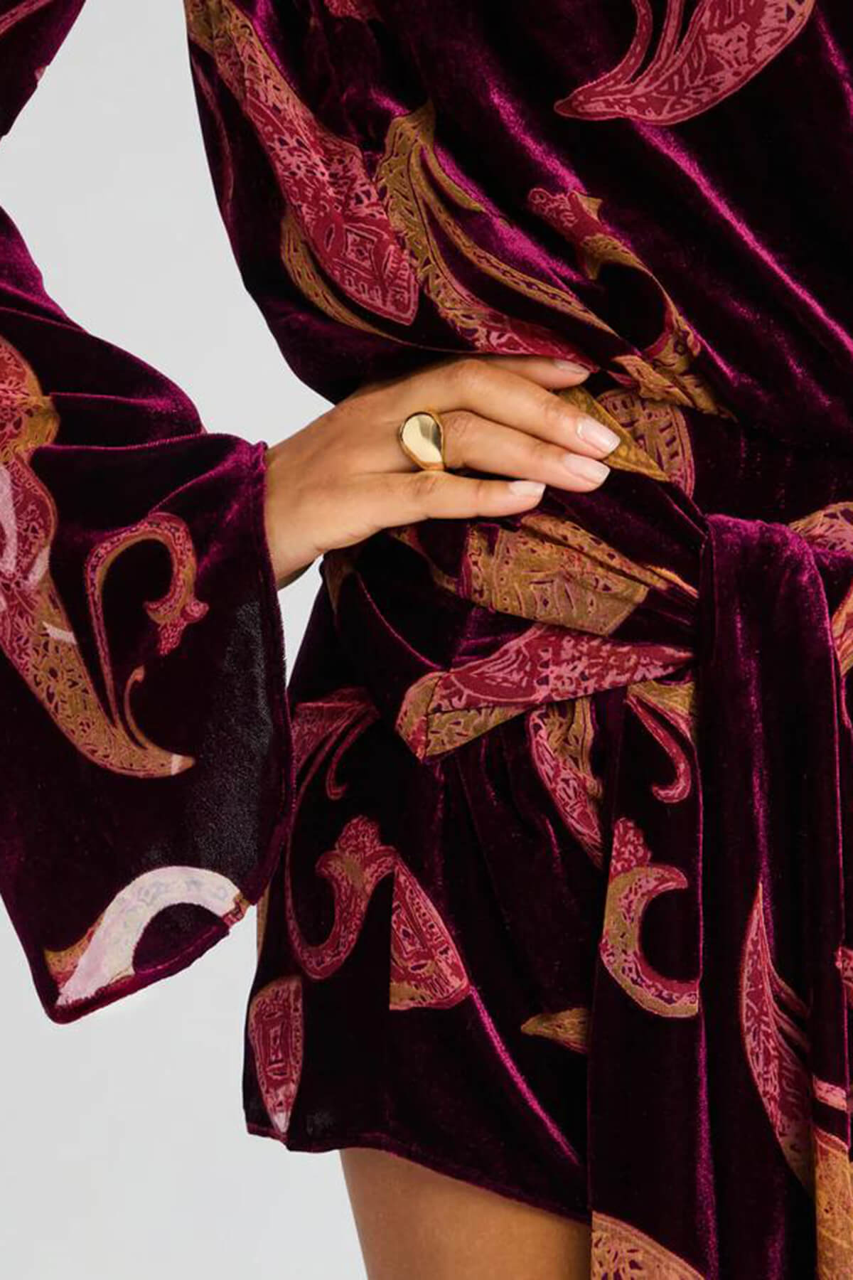 Exquisite Paisley Print Bell-Sleeve Tassel Belt Mini Dress