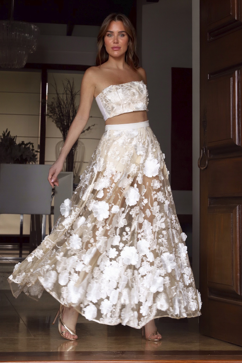 Elegant Strapless Floral Lace Crop Top & Maxi Skirt Two-Piece Set