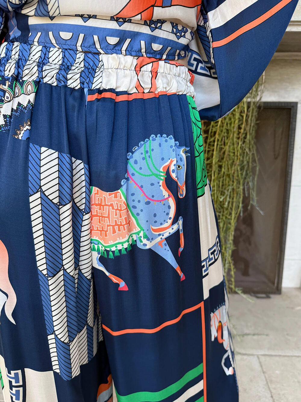 Unique Satin Horse Print Loose Shirt And Elastic Waist Wide-Leg Pants Set