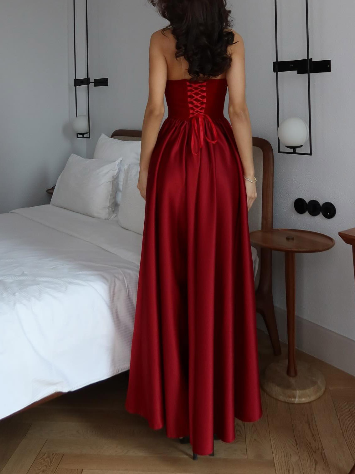 Elegant Red Strapless Evening Maxi Dress