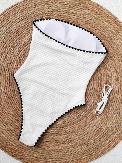 Textured Fabric Strapless Bandeau One-Piece Swimsuit