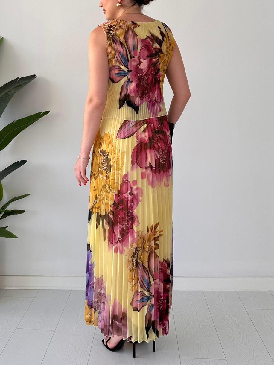 Elegant Double-layered Pleated Chiffon Printed Maxi Dress