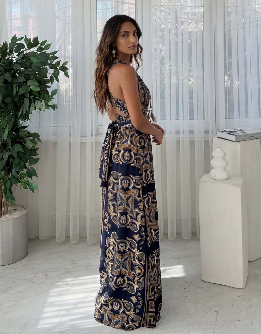 Elegant Deep V-neck Bohemian Print Maxi Dress