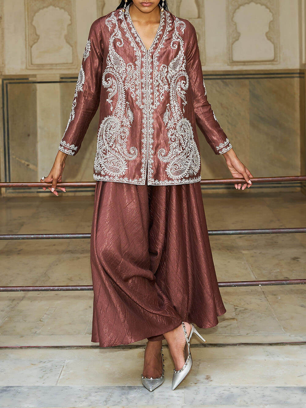 Unique Paisley Pattern V-Neck Loose Top